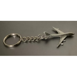 BOEING PASSENGER JET AIRPLANE PILOT KEY CHAIN / Pewter on Stainless Steel