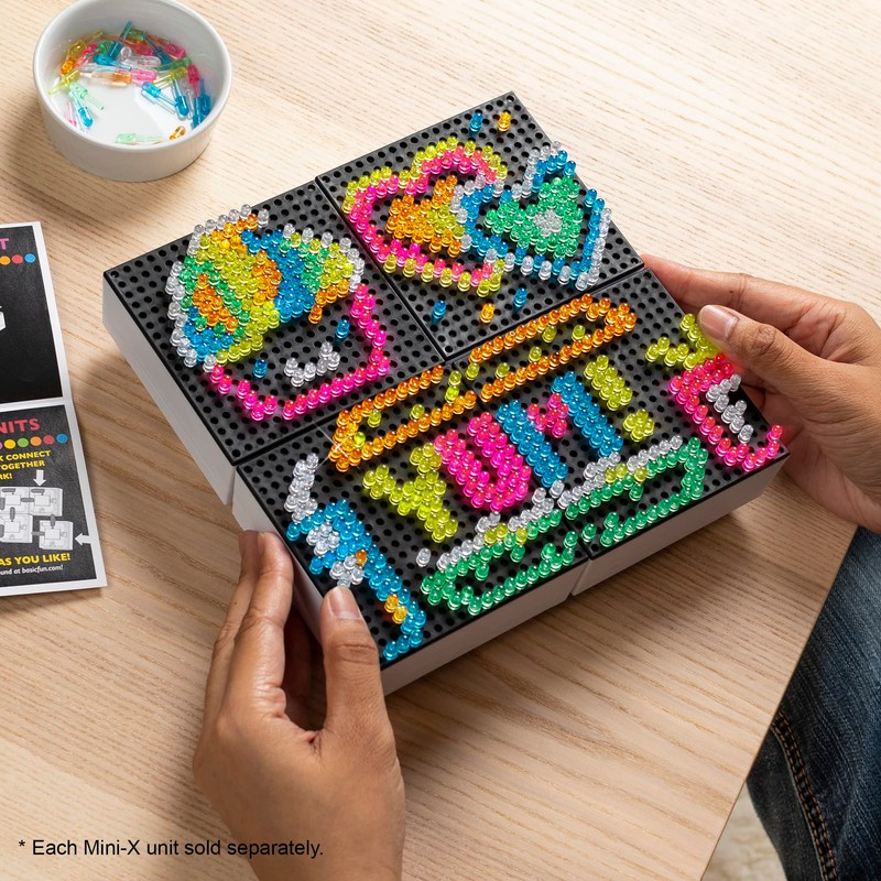 Lite Brite Mini-X Connect Light Drawing Board, Basic Fun, 02322,