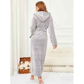 RONGTAI Womens Robes Plush Fleece Hooded Bathrobe Thick Nightgown with Pockets Fluffy Sleepwear Plaid-M