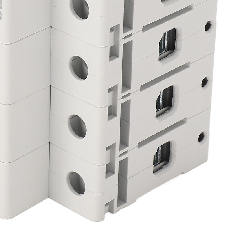 6KA 4P Miniature Circuit Breaker PP Flame Retardant Circuit Breaker