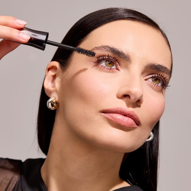 Deborah Milano - Mascara 24 Ore Instant Maxi Volume Extra