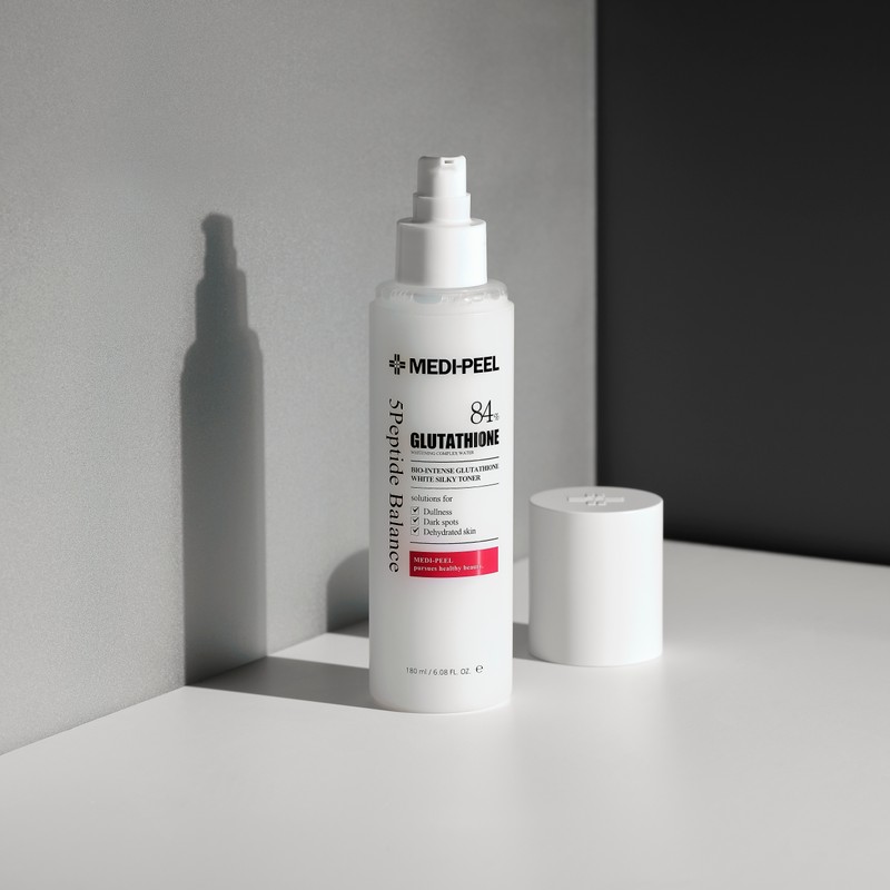 Medipeel Brightening, Hydrating Care, Moisture Charging, Nutrient Supply, Glow Boosting,