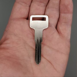 Ilco 10x Ilco V073 / X29 Key Blanks 1981 De Lorean, MG Vehicles Nickel Plated NOS