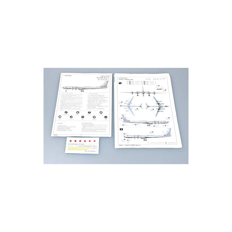 Trumpeter 1:144 - TU142MR Bear-J