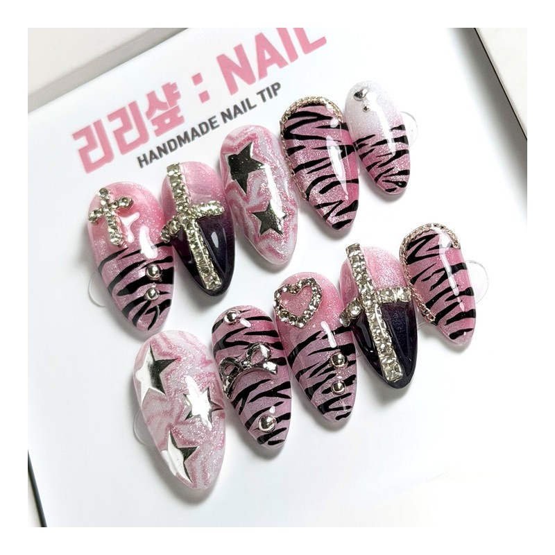 Bad Gyaru Pink Handmade Nail Tips - Short Coffin /