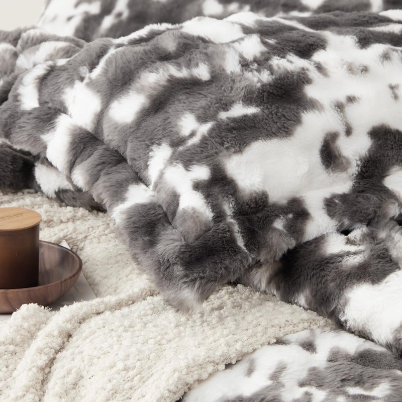 Byourbed Chunky Bunny Spotty - Coma Inducer® Oversized King Comforter