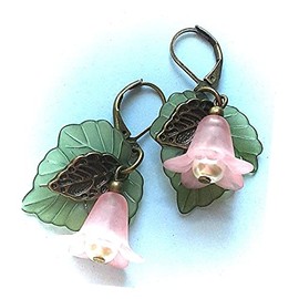 Pale Pink Flower Acrylic Leaf Glass Pearl Earring Bronze Lever Back Xx Adorable Statement Jewelry Earrings for Women