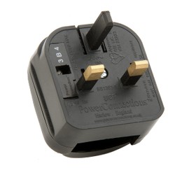 POWERCONNECTIONS - Schuko Non-Earthed Converter Plug - 5amp - Black