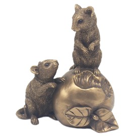 Leonardo Collection The Reflections Mice With Apple Figurines Statues For Home Decor | Ideal Ornaments Friendship Gifts For Women & Men | Lovely Table Centerpiece & Living Room Accessories