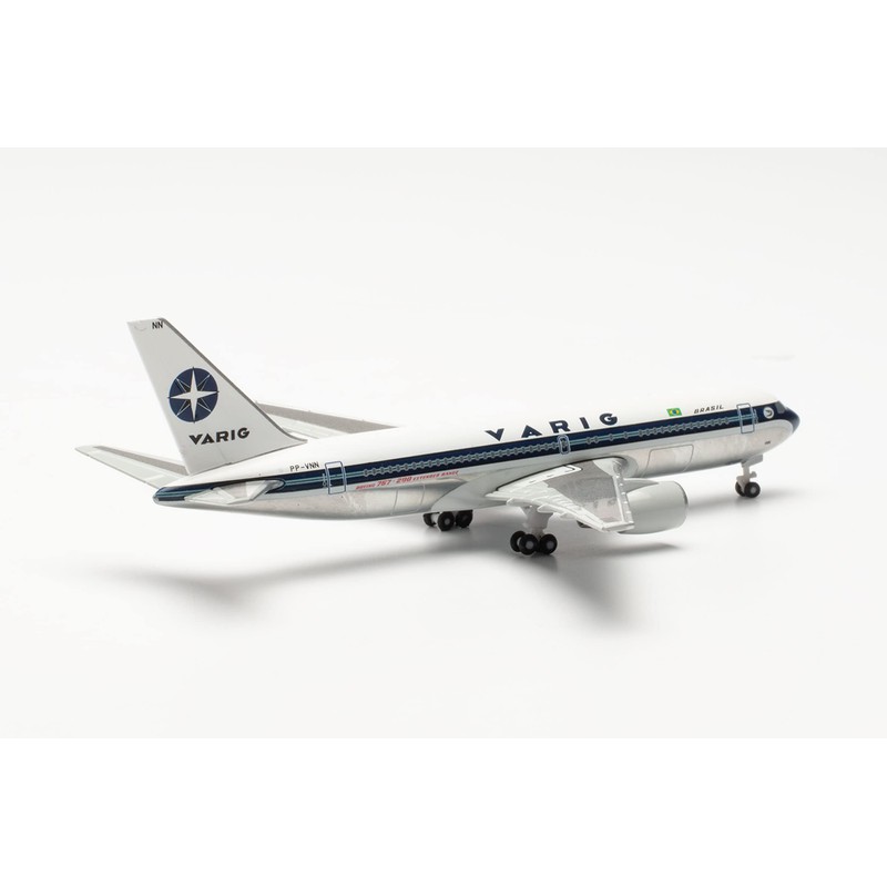 herpa 536448 Varig Boeing 767-200 Model Aircraft - PP-VNN, Scale