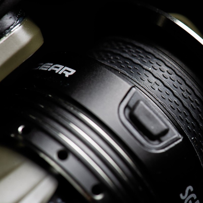 Savage Gear SG4AG 3000H FD Predatory Fish Reel for Zander,