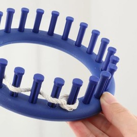 Round Knitting Looms Set, Scarf Suture Needle Knitting Looms with Hook Needle Kit, DIY Home Round Craft Tool for Hat Scarf Shawl Sweater Sock Blankets Knitter(Blue,Size:14cm)