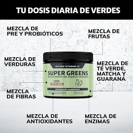 Beyond Vitamins | Super Greens, Jugo Verde en Polvo con Té Matcha, Espirulina, Té Verde, Espinaca, Clorofila, Moringa, Melena de León, Enzimas Digestivas, Probióticos y muchos más | Super Blend Sabor Frutos Rojos | 30 porciones