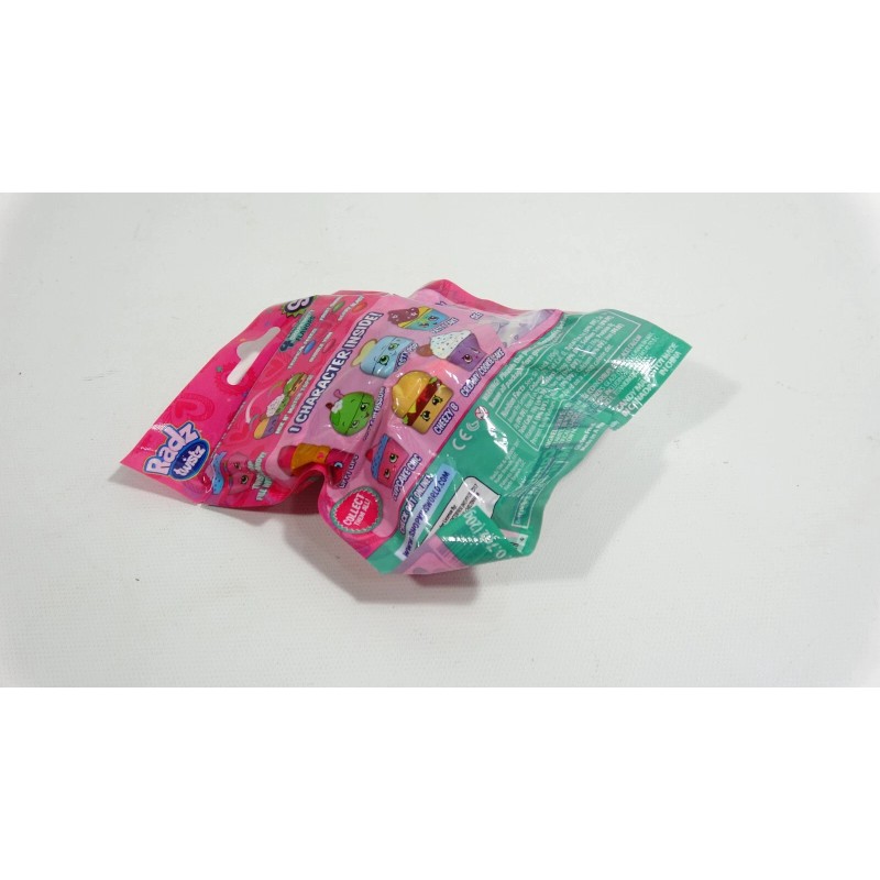 Shopkins 3 in 1 Radz Twistz Candy & Dispensers- You