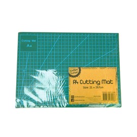 Krafters Korner Craft & Hobby Cutting Mat - Size A4 - Double Sided 21 x 29.7cm - for Cutting, Sewing, Crafts and Cropping Photos