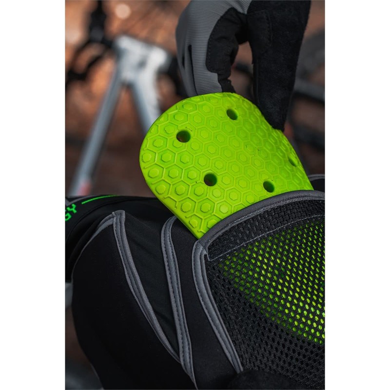 Rekd Unisex Energy Impact Short, Black (Black)