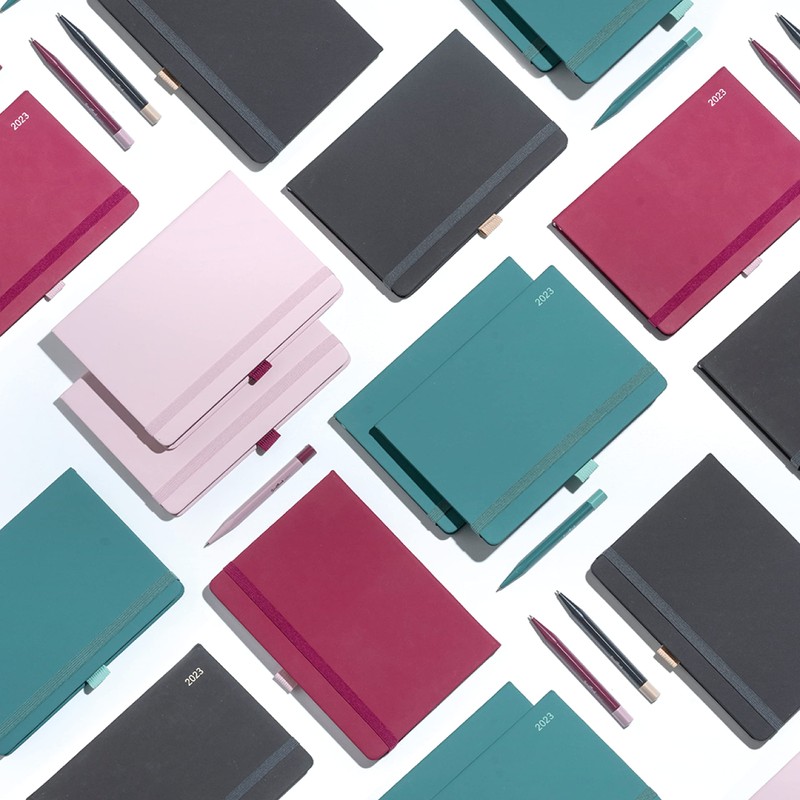 Soulbook Notebook A5 Dotted - 176 Numbered Pages - Soft