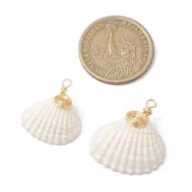 Ornazy 100Pcs White Natural Sea Shell Pendants Summer Beach Theme Decorative Charms Scallop Shaped Shell Charms for Jewelry Craft Making Supplies