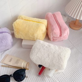 FSSTUD Cute Plush Pencil Case Large Capacity Pencil Pouch Pen Bag Portable Office Stationery Bag Furry Zipper Pen Pouch for Students White