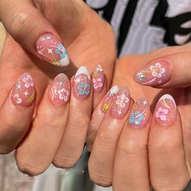 Flowers Press on Nails Short Almond French Tip Fake Nails with Glue Blue Pink Flowers Design Acrylic Nails Glue on Nails for Women DIY Nail Salon Party Nail Decoration 24Pcs