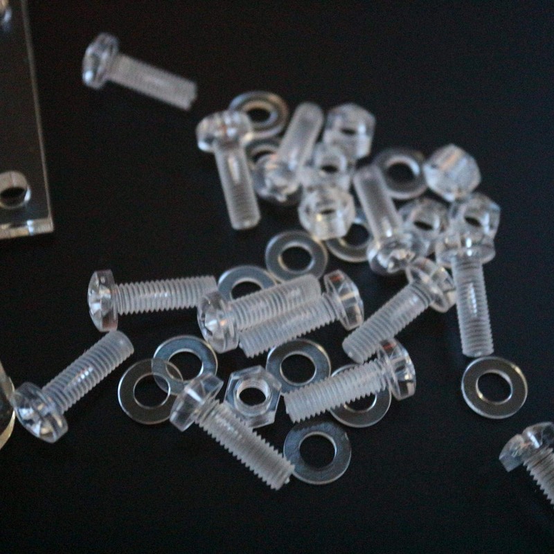 4 x V4, 5mm thickness, Reinforced, Strong, Angled L Brackets,