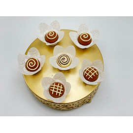 Fabric Handmade Truffle Cups | Truffle Liners | Truffle Wrappers | Fominhas | candy cups for chocolate | Forminhas de Brigadeiro | candy liners (White)