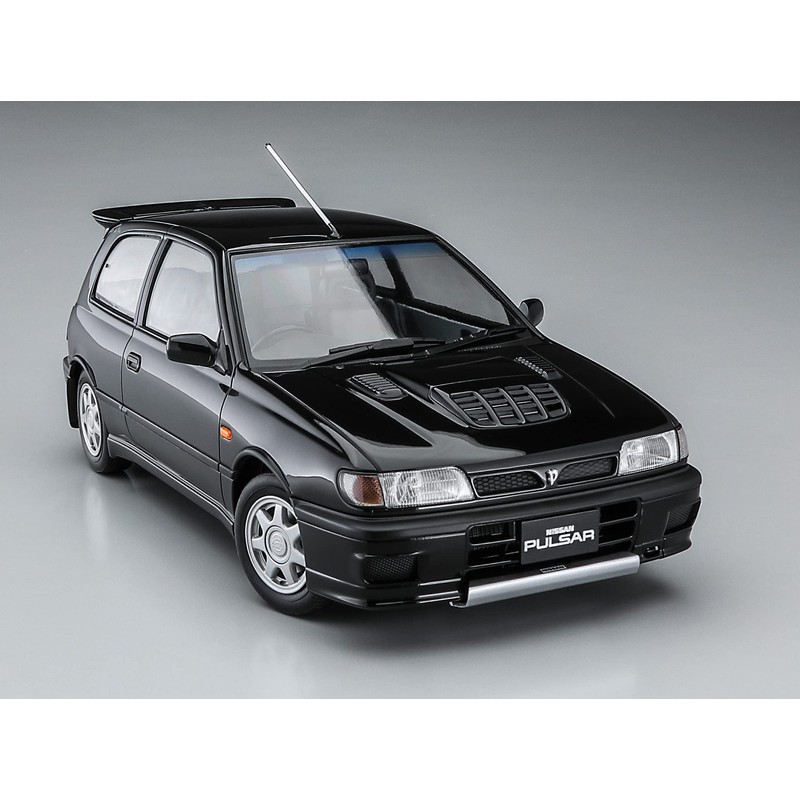 Hasegawa 1/24 Historic Car Series Nissan Pulsar (RNN14) GTI-R Plastic