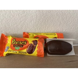 Faux Easter Reese’s Peanut Butter Egg