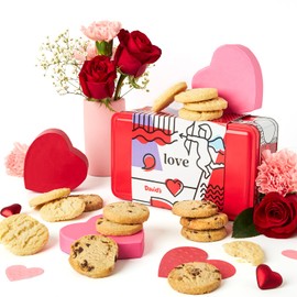 David’s Cookies Shortbread Cookies in Sweet Sampler Tin – Original and Chocolate Chip Shortbread Cookies in a Love-Themed Gift Tin – Gourmet Food Gift Basket for Her, Him