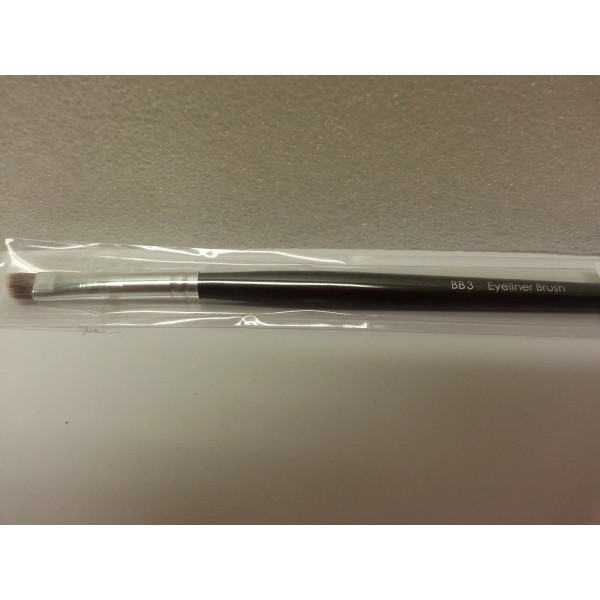 Bella Terra Cosmetics Makeup Brushes - Multiple types - Eyeliner