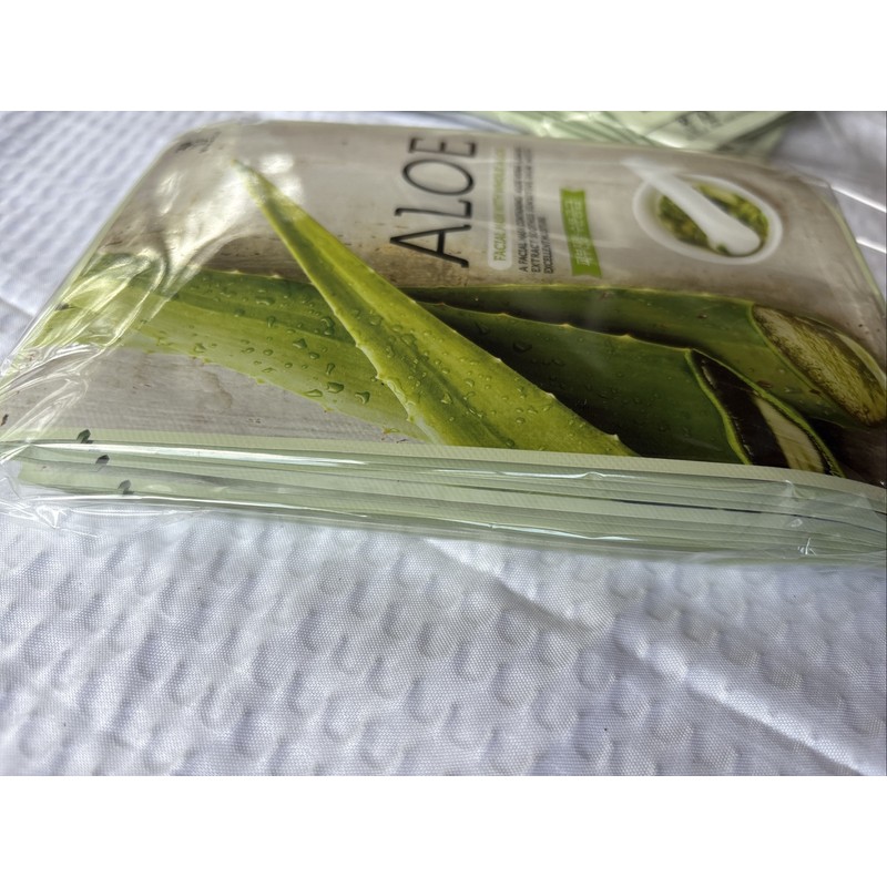 Miracle M24 ALOE Facial Mask With Whole ALOE 30 Individual