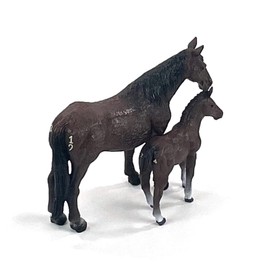 Big Country Toys - Juego de yegua y potro (6666 Rancho Quarter Horse Mare & Colt)