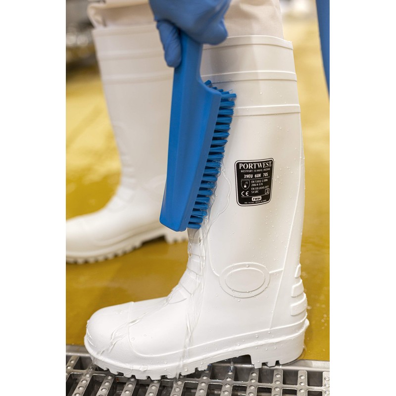 Vikan 7057-3 Hand Brush, Water Fed, FitsGardena and 1/2" Coupling,