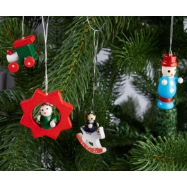 BRUBAKER Pack of 24 Wooden Christmas Tree Decorations - Up to 4 cm Figures - Christmas Wooden Pendant Set Hand-Painted - Tree Pendant Christmas Tree Decorations - Gifts - Locomotive - Snowman