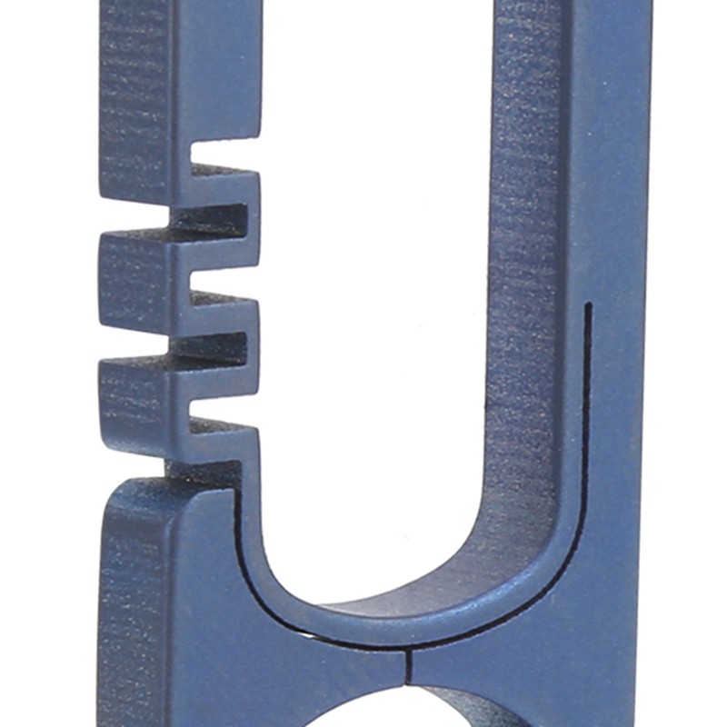 Titanium Alloy Keychain Lightweight Backpack Hanging Hook Buckle Carabiner Key