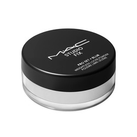 MAC STUDIO FIX PRO SET + BLUR WEIGHTLESS LOOSE POWDER - TRANSLUCENT, 6.5 G