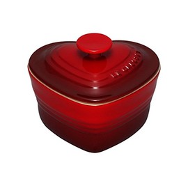 Le Creuset 910031-00 Lambcan Damour with Lid, Cherry Red