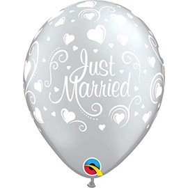 Qualatex 18653 Just Married Hearts Silver 11"/ 11-inch Round Latex Party Balloons (Pack of 25)