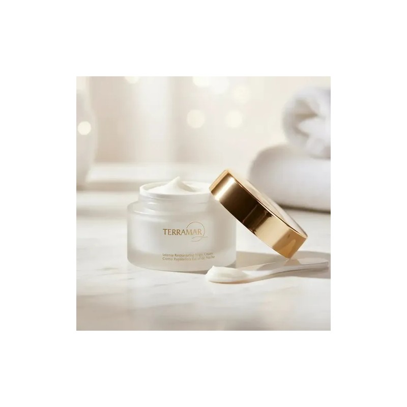 Crema Hidratante Facial De Noche Todo Tipo De Piel /