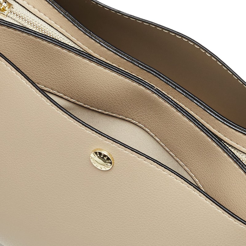 Legato Largo LH-P0001 Shoulder Bag, Lightweight, Small, Cross-body, beige