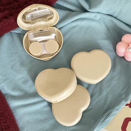 BEDARTIST 4 Pack Heart Shape Contact Lens Cases, Travel Eye Contacts Case Box Holder, Portable Contact Lenses Tweezers Remover Tool Solution Bottle Kit for Daily Outdoor Traveling (Yellow)