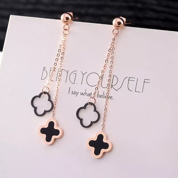 Fashion Jewelry Four Leaf Clover Set With Black Shell Long
