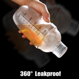 700ml Plastic Cocktail Shaker, Clear Plastic Martini Drink Cocktail Shaker, Bubble Tea, Boba Cup, Margarita Mixing Measuring Bottle, Mixing Cup with Ice Strainer Scale for Home, Bar, Party