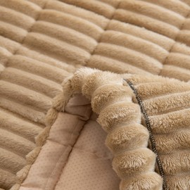 LiveGo Fuzzy Couch Covers for Pets, Couch Protector for Dogs Garden Chic Cotton Protective Couch Cover, Pet Mat Bed Couch Cover (Milky Coffee, 45x45 cm/17.7x17.7 in)