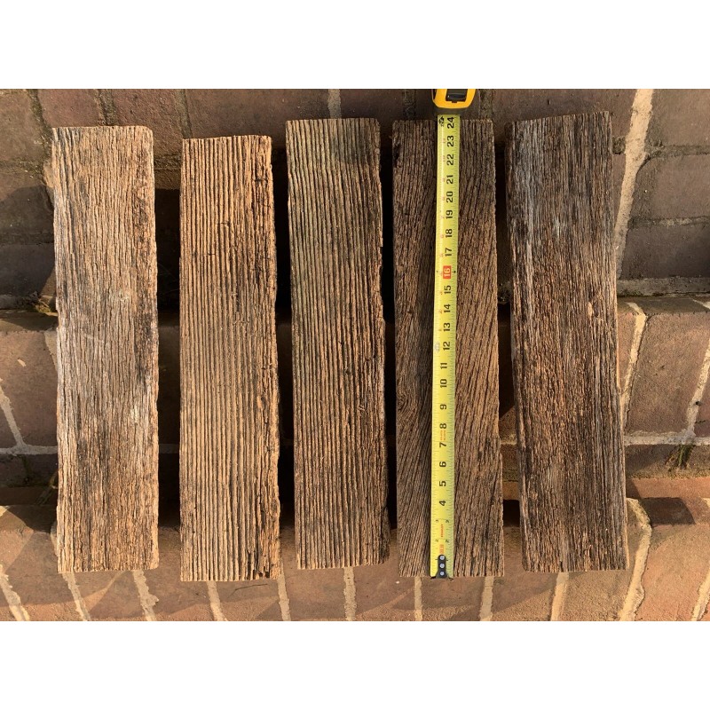 24" Reclaimed Rustic Fence Boards 5 Planks Weathered Barn Wood