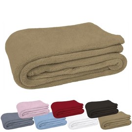 AKARURE Microfibre Fleece Blanket for Bed Sofa and Armchair, Smooth Fleece Blanket, Soft Touch, Super Warm (140 x 95 cm, Camel)