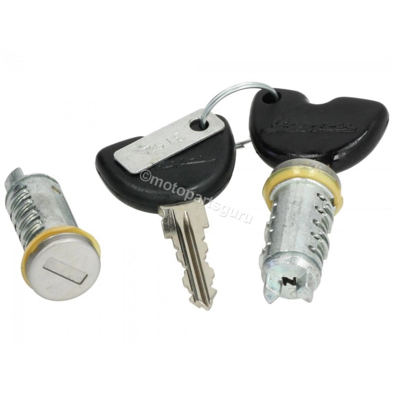 Piaggio (Original OE) 1B000570 OEM 2 Keys and Tumblers Vespa