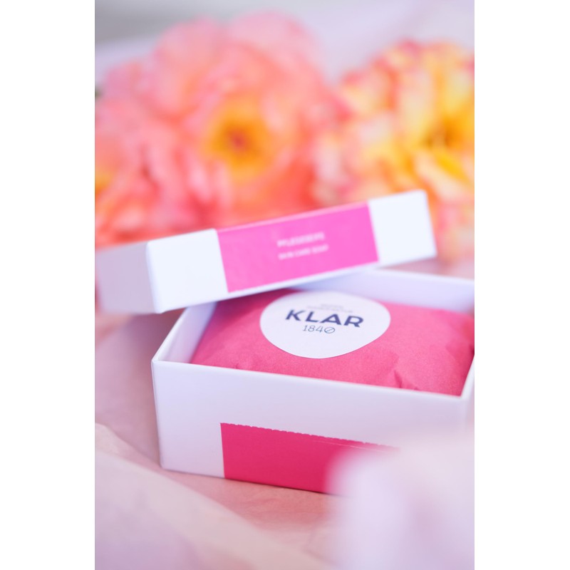 Klar Seifen Nourishing Soap Peony & Basil 135 g, Palm