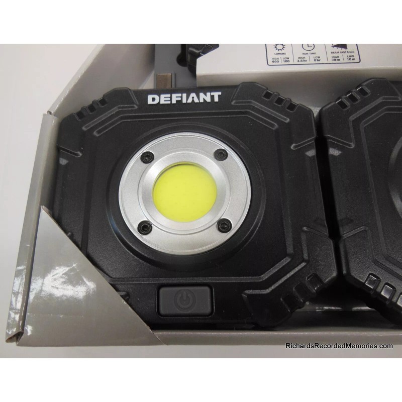 Defiant New Defiant 600 Lumens 3Pack Utility Lights Magnetic Hook