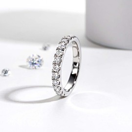 Yeesoth Moissanite Eternity Rings Wedding Bands 2.5MM D Color VVS1 Round Cut Moissanite Diamond 925 Sterling Silver Half Eternity Band Anniversary Rings for Women (size 5.5)